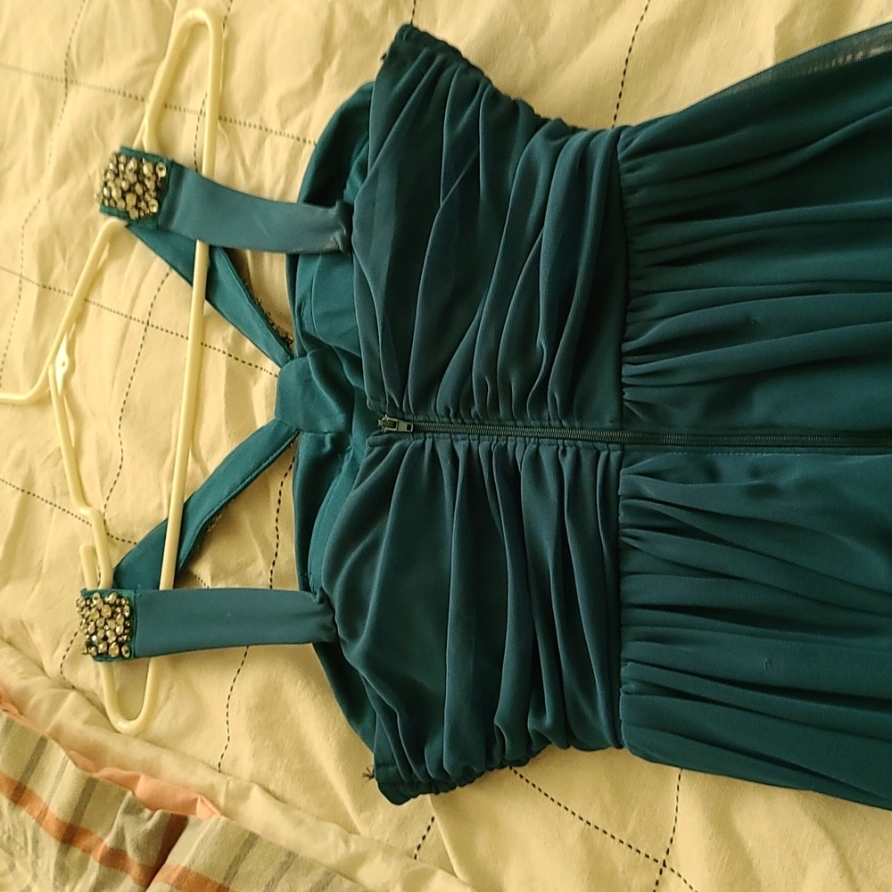 Prom dress - Picture 3 of 4